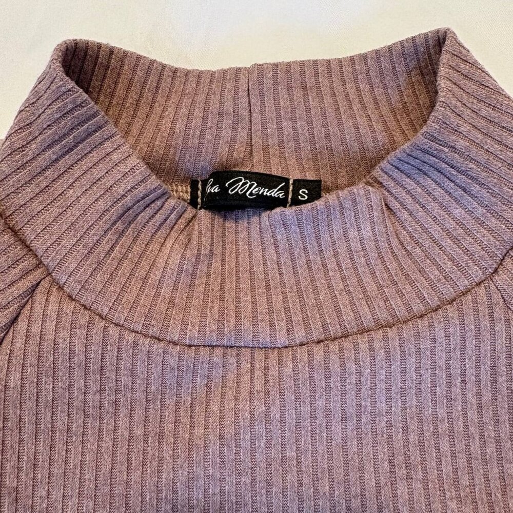 Turtleneck Bodysuit, Size Small, Purple Color, Eva Menda - Picture 4 of 5